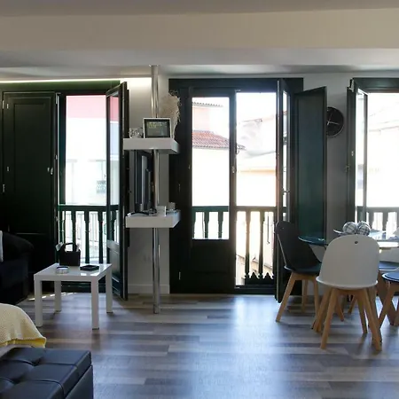 Acio Espumoso. Loft Casco Historico En